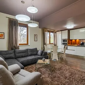 Апартаменты Cosy Luxury Flat In The Centrum- 90sqm - 3 Rooms.
